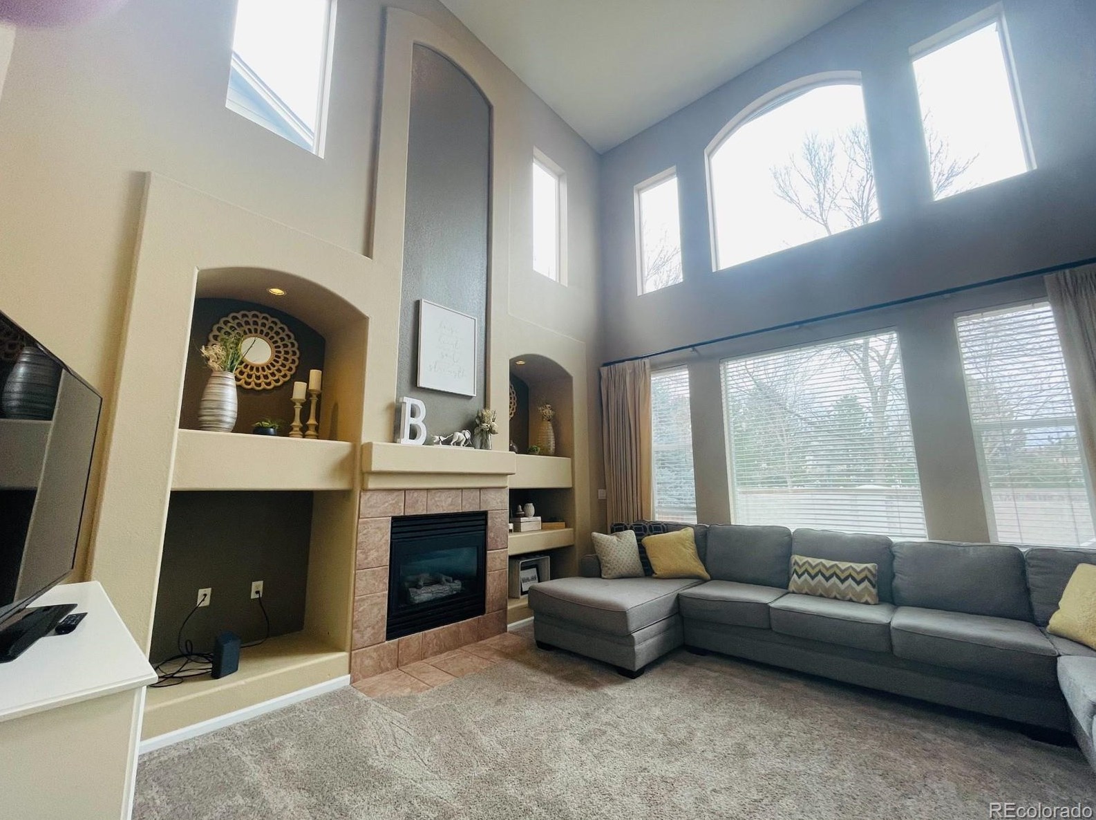 6635 Berry Ave, Littleton CO 80123-0820 exterior