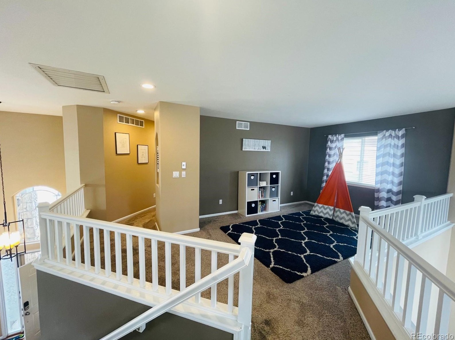 6635 Berry Ave, Littleton CO 80123-0820 exterior