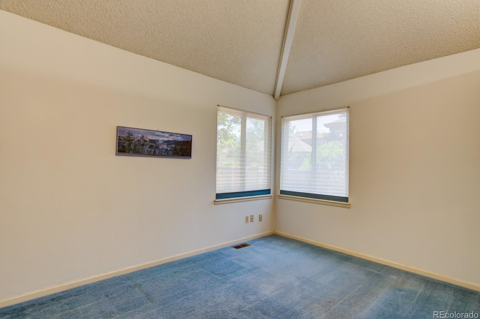 6319 Harrison Way, Littleton CO 80122-2262 exterior