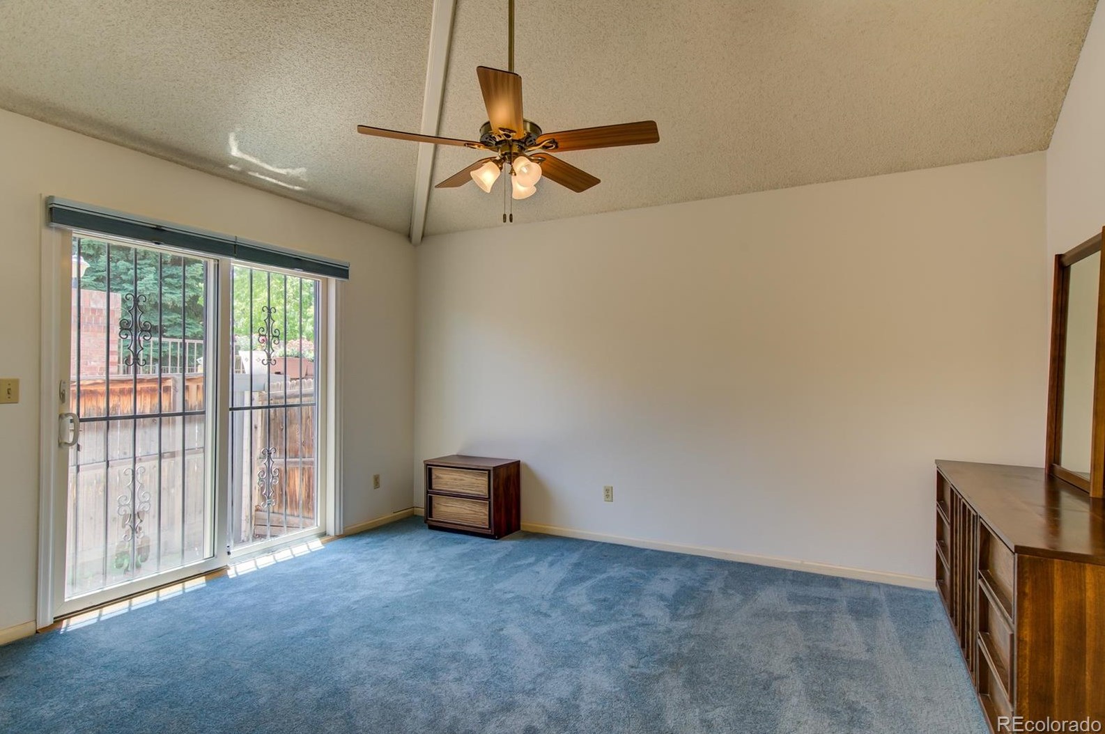 6319 Harrison Way, Littleton CO 80122-2262 exterior