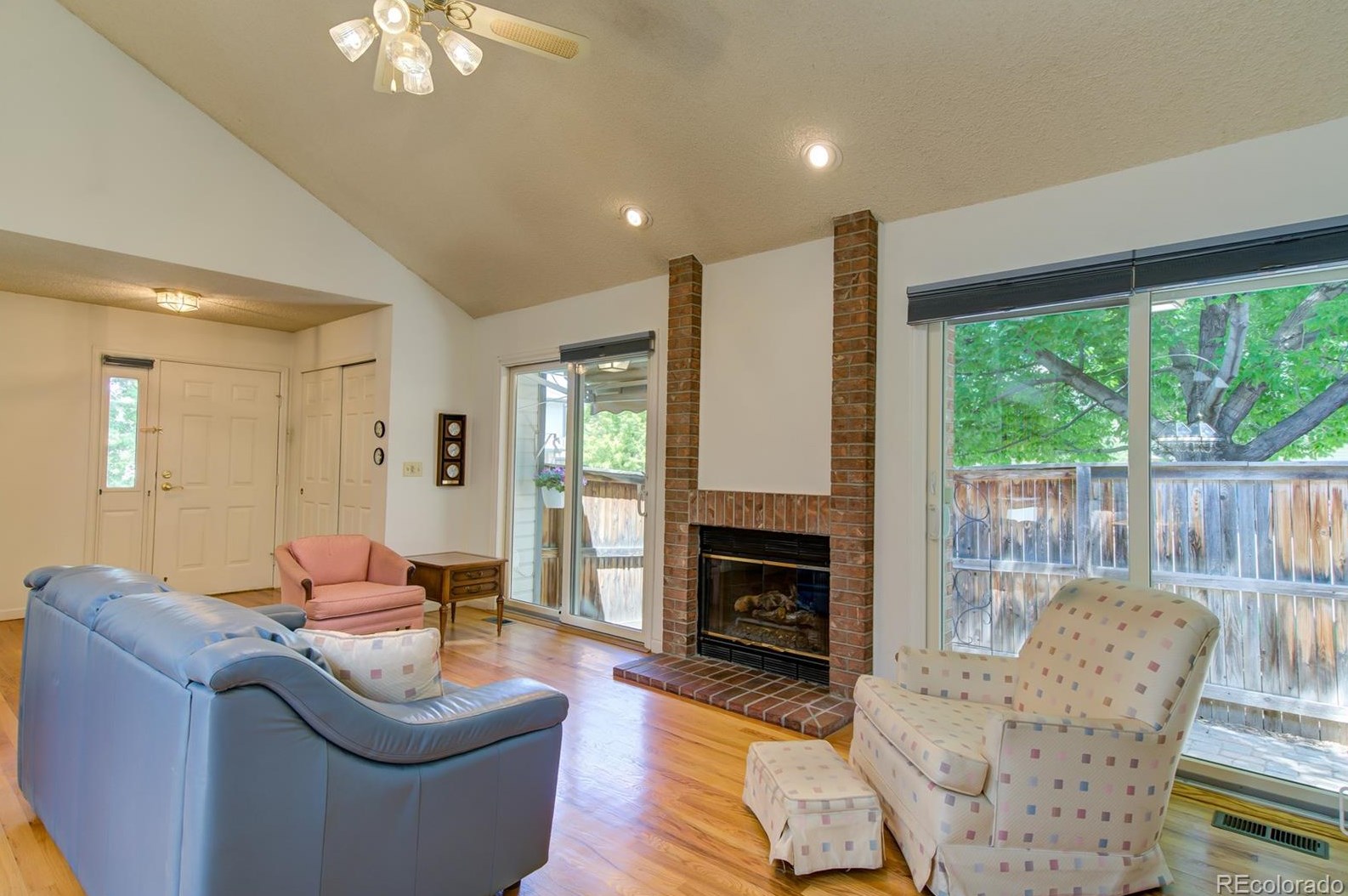 6319 Harrison Way, Littleton CO 80122-2262 exterior