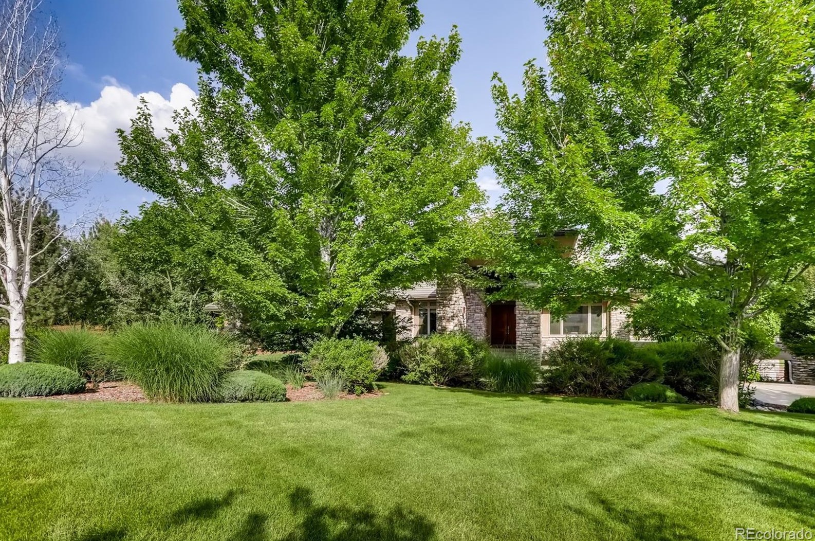 5801 E Stanford Dr, Englewood, CO 80111