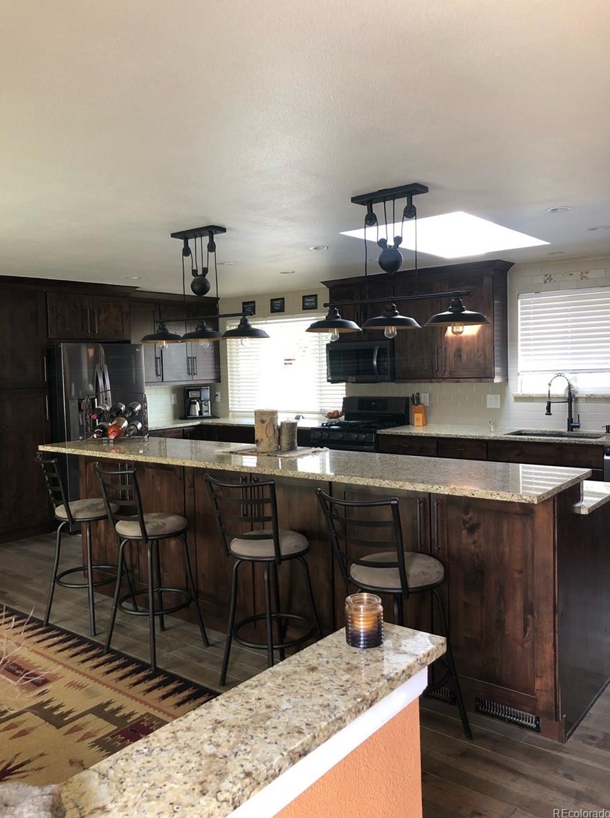 6524 Welch St, Arvada, CO 80004-2220