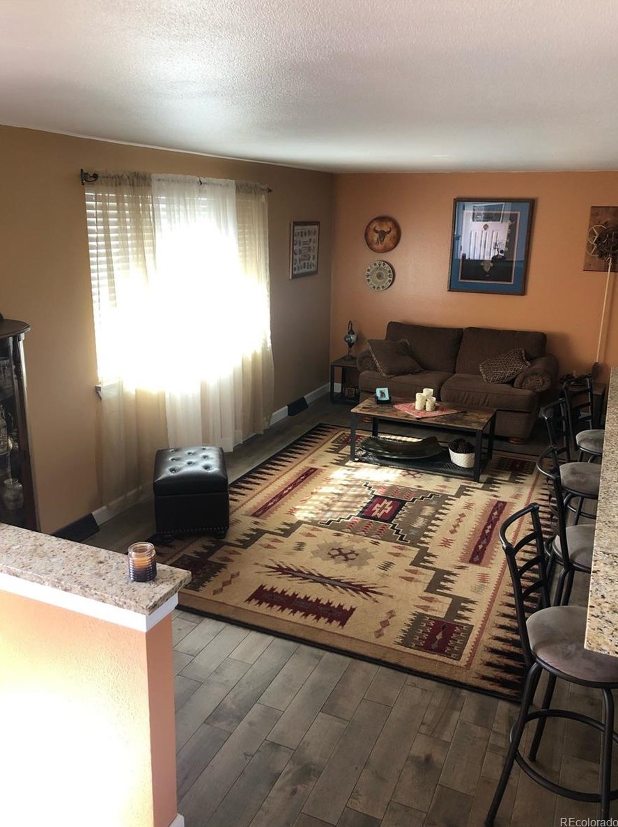 6524 Welch St, Arvada CO  80004-2221 exterior