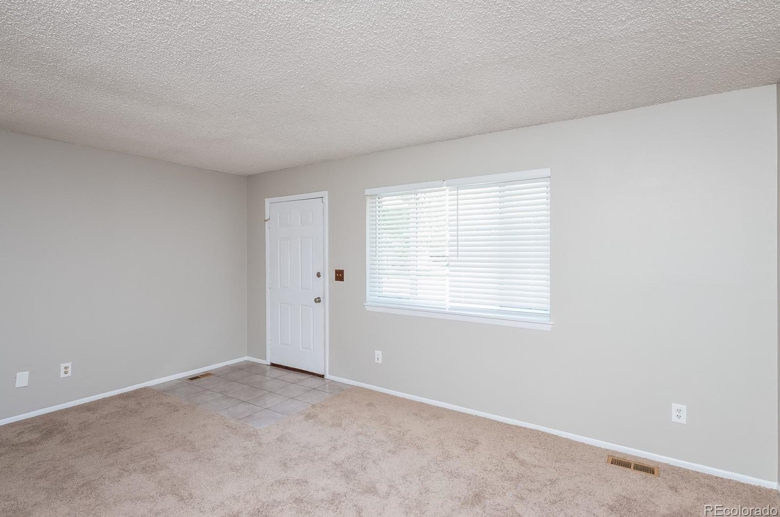 8683 86th Pl, Arvada CO  80005-1525 exterior