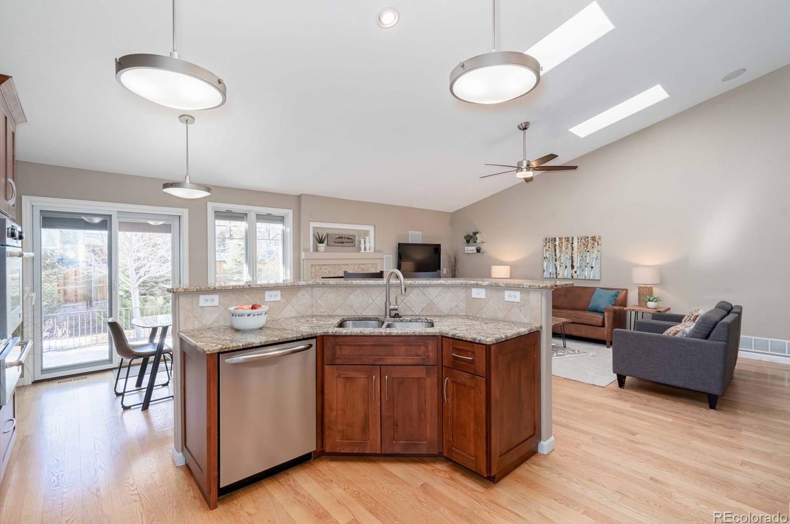 5373 Parfet St, Arvada CO  80002-4948 exterior