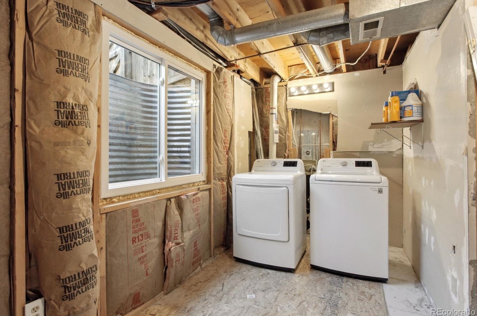 5553 Yank Ct, Littleton CO 80127-2185 exterior