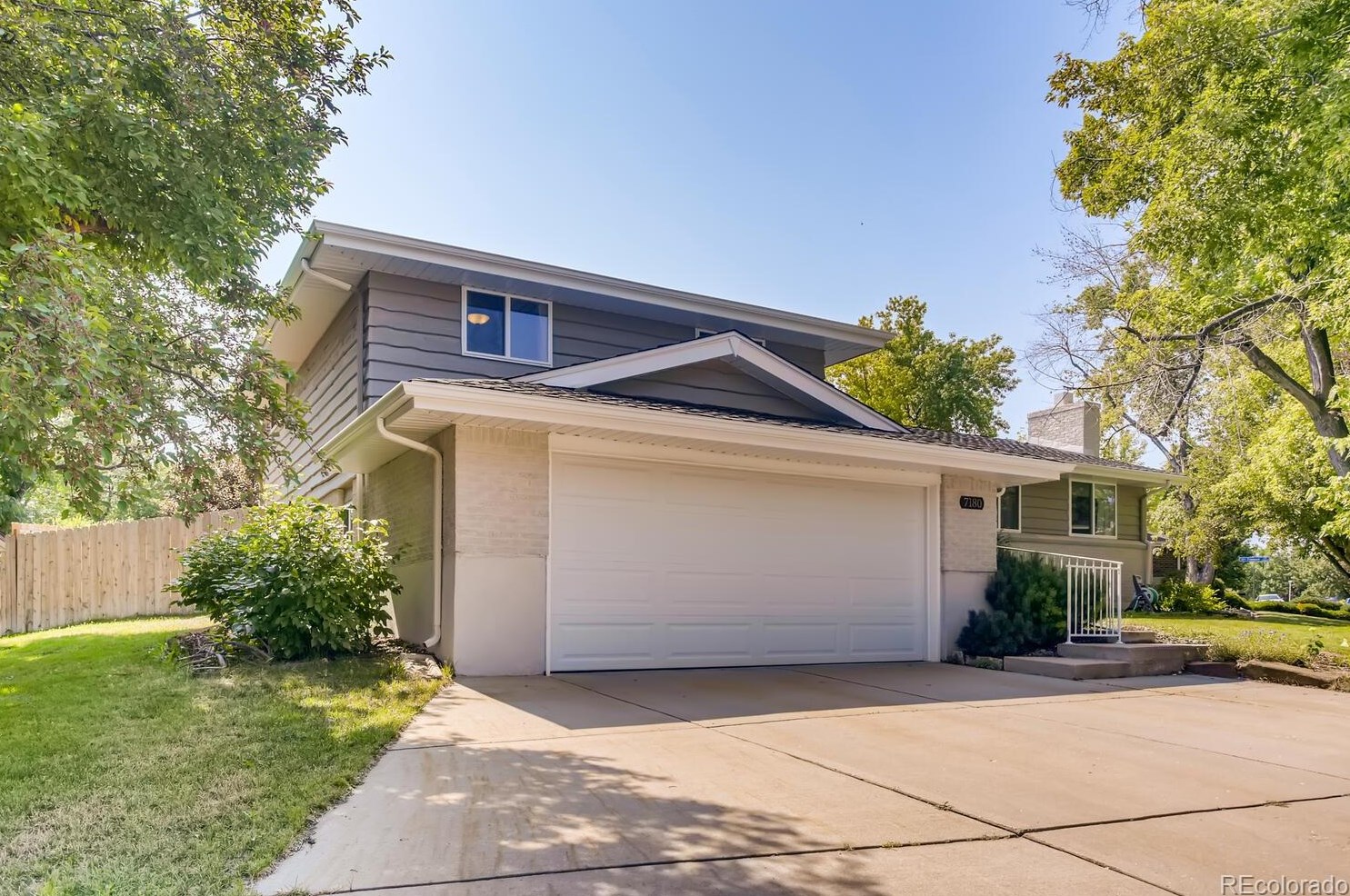 7180 Eudora Ct, Littleton, CO 80122-2434