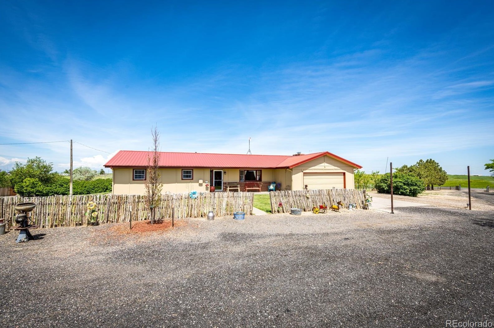 40096 E 6th Ave, Bennett, CO 80102
