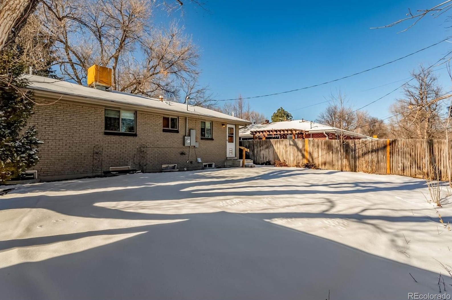 6072 Fld St, Arvada CO  80004-5332 exterior