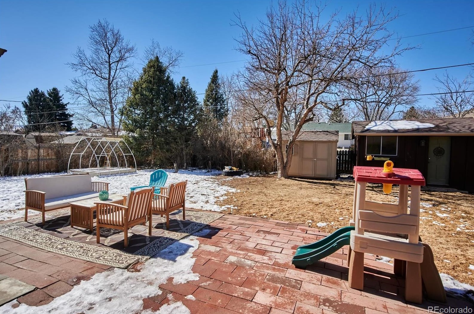 5303 Arbutus St, Arvada CO  80002-1724 exterior