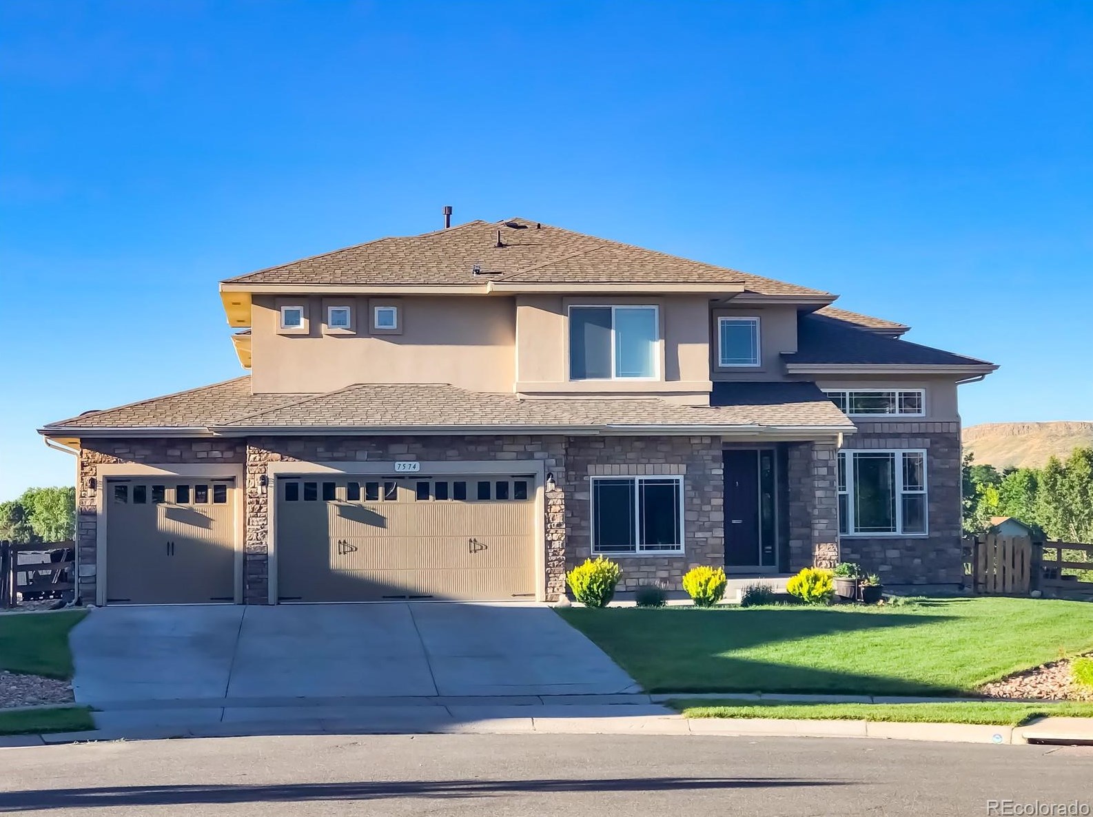 7574 Russell Ct, Arvada, CO