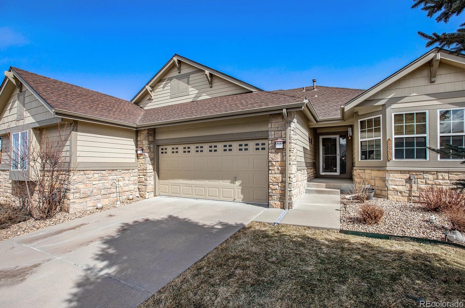 7850 Quatar Ct, Aurora, CO 80016-7223