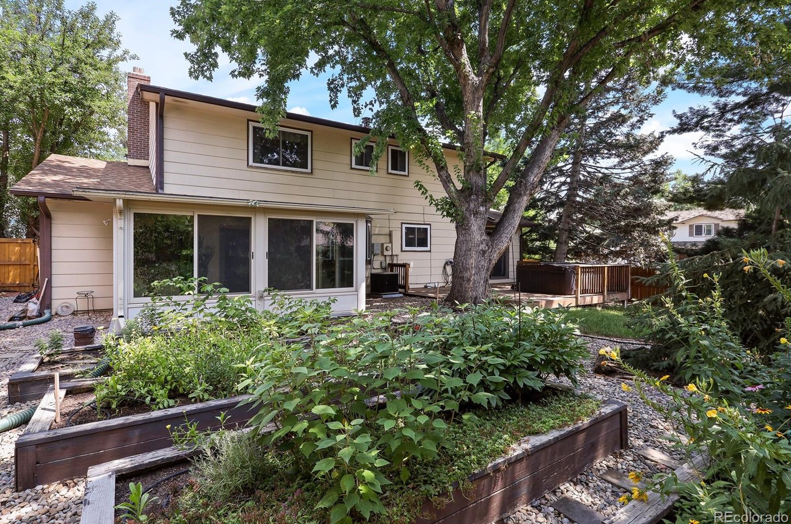 6934 83rd Ave, Arvada CO  80003-1640 exterior