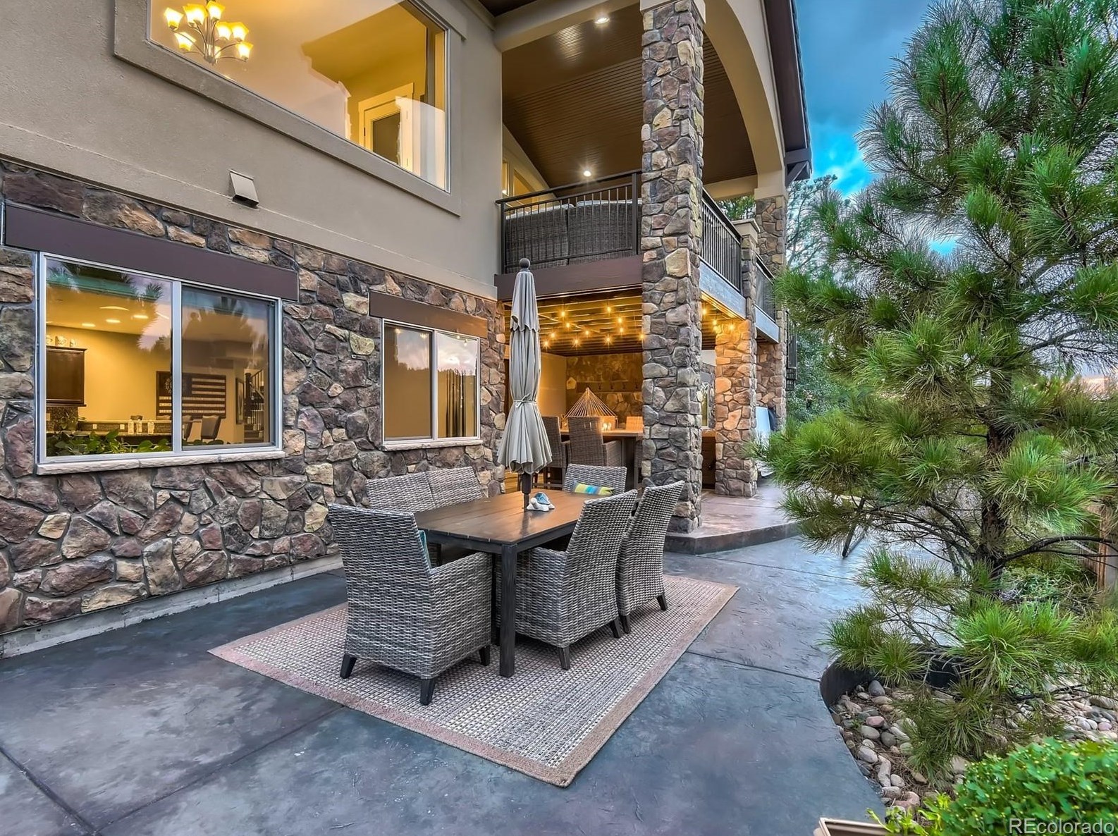 1659 Avenida Del Sol, Castle Rock CO 80104-7672 exterior