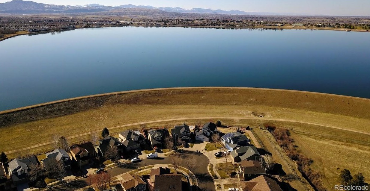 6039 Prentice Ave, Littleton CO 80120-1232 exterior