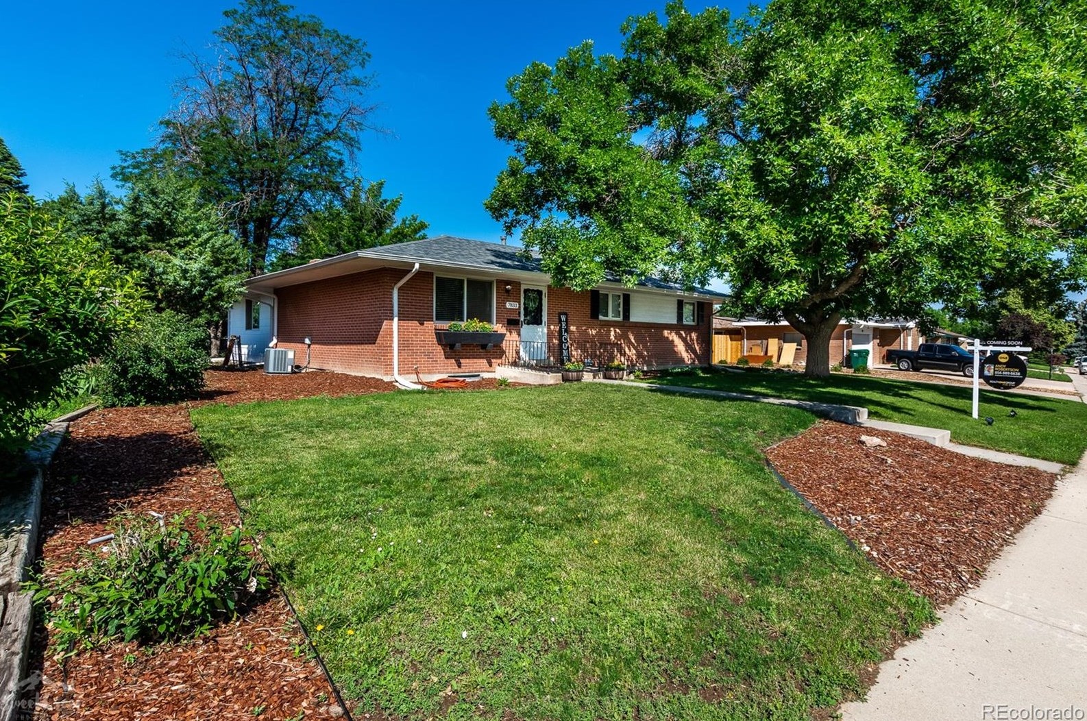 7833 Vine St, Littleton, CO 80122-3138