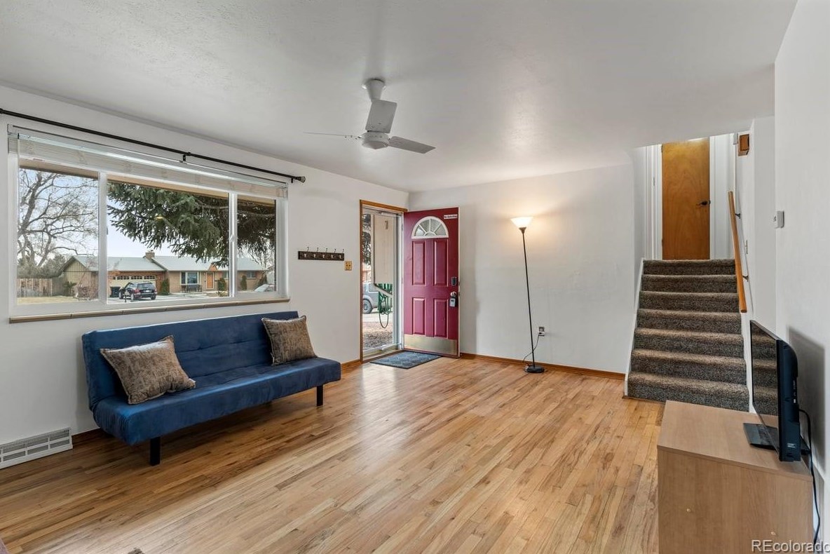 7125 Quay Cir, Arvada, CO 80003-3538