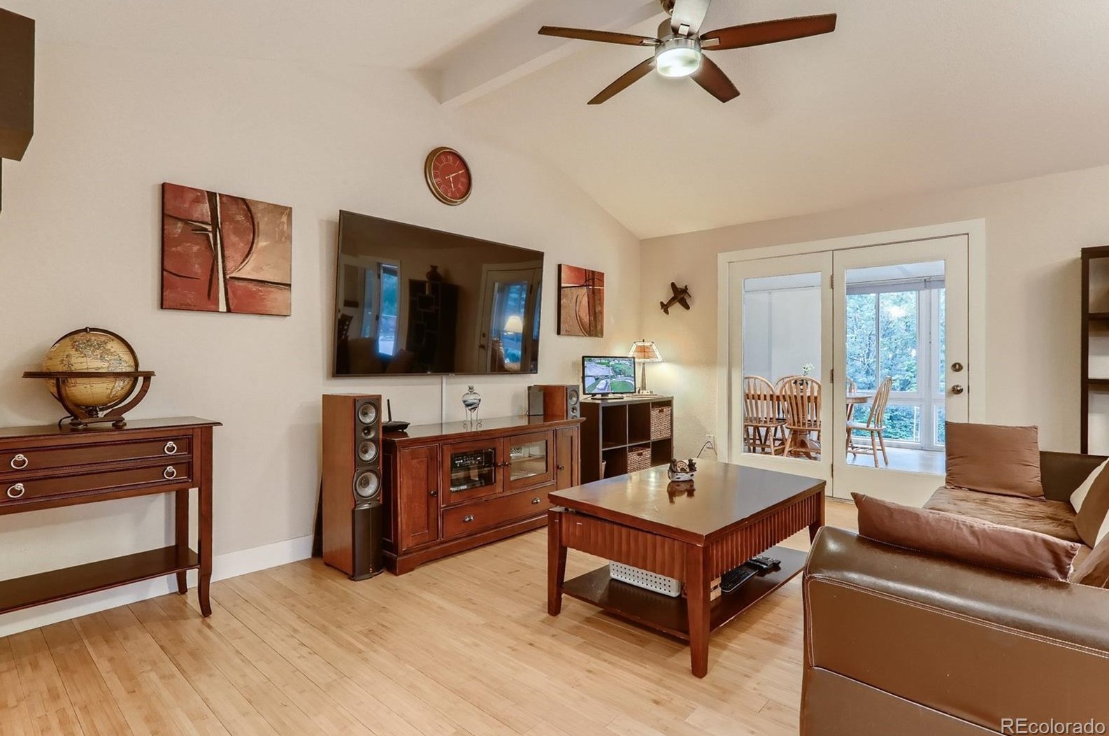 1245 Hinsdale Dr, Littleton CO 80120-4160 exterior