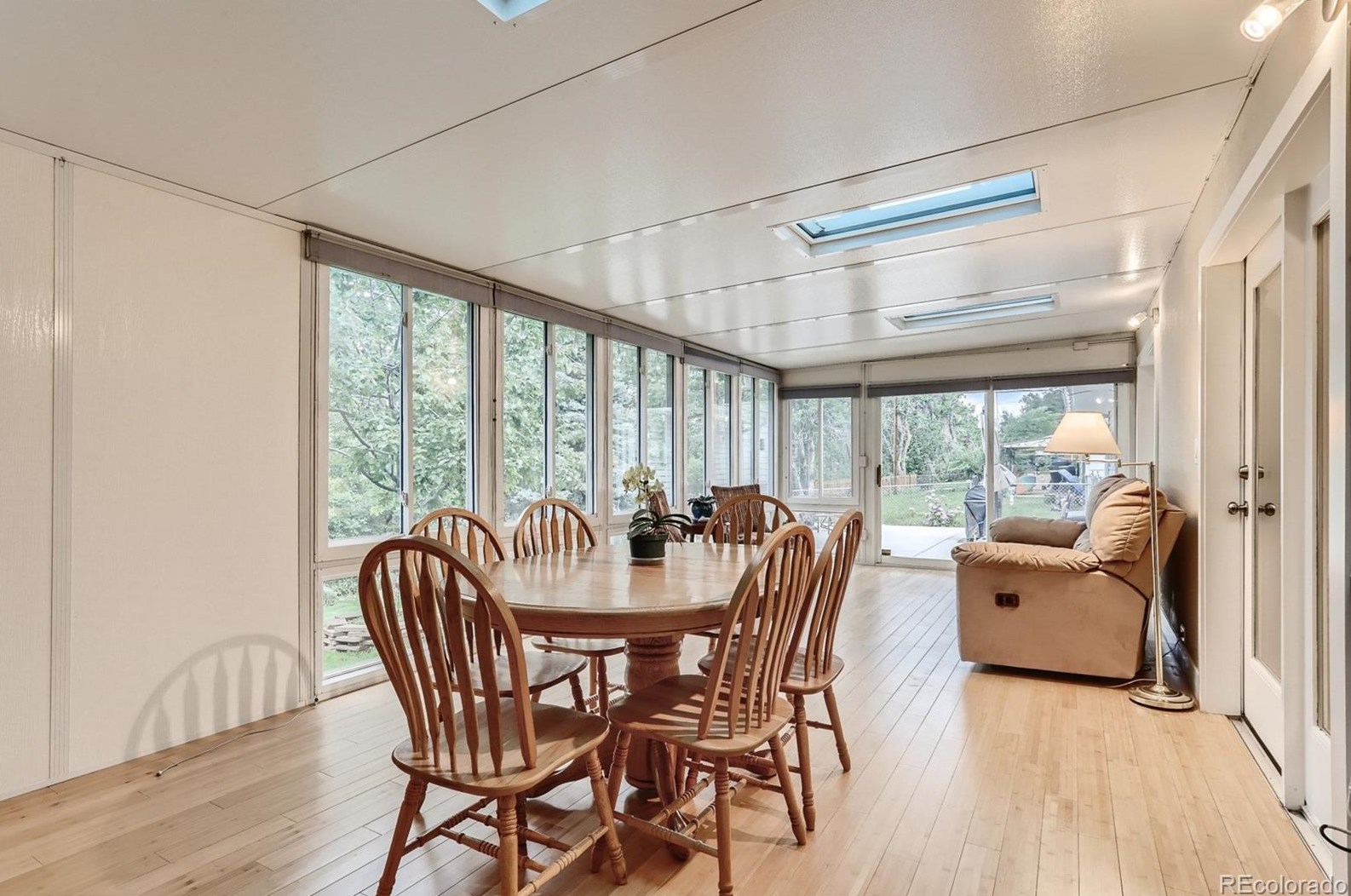 1245 Hinsdale Dr, Littleton CO 80120-4160 exterior