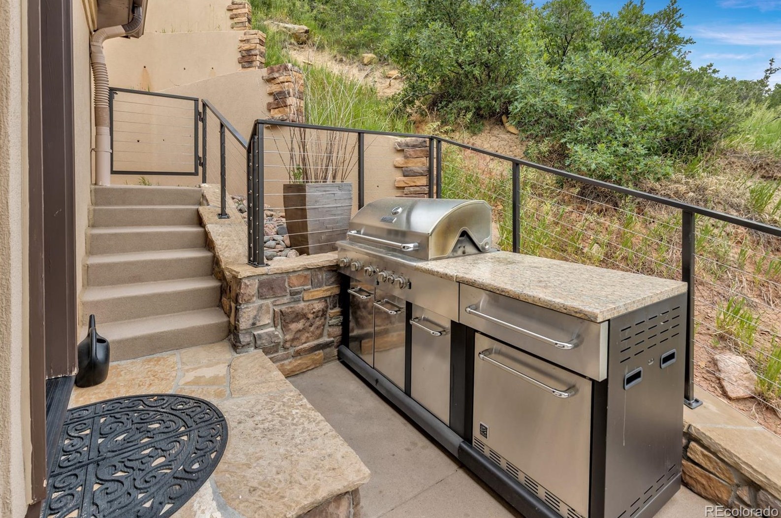 6658 Old Ranch Trl, Littleton CO  80125-9264 exterior