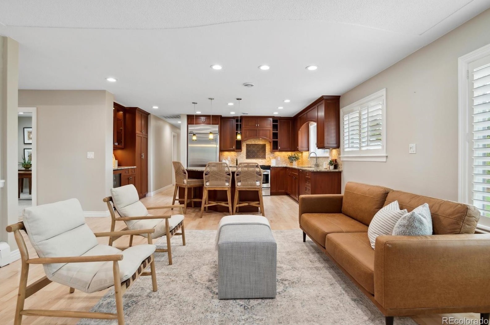 5445 Plymouth Dr, Littleton CO 80128-3939 exterior