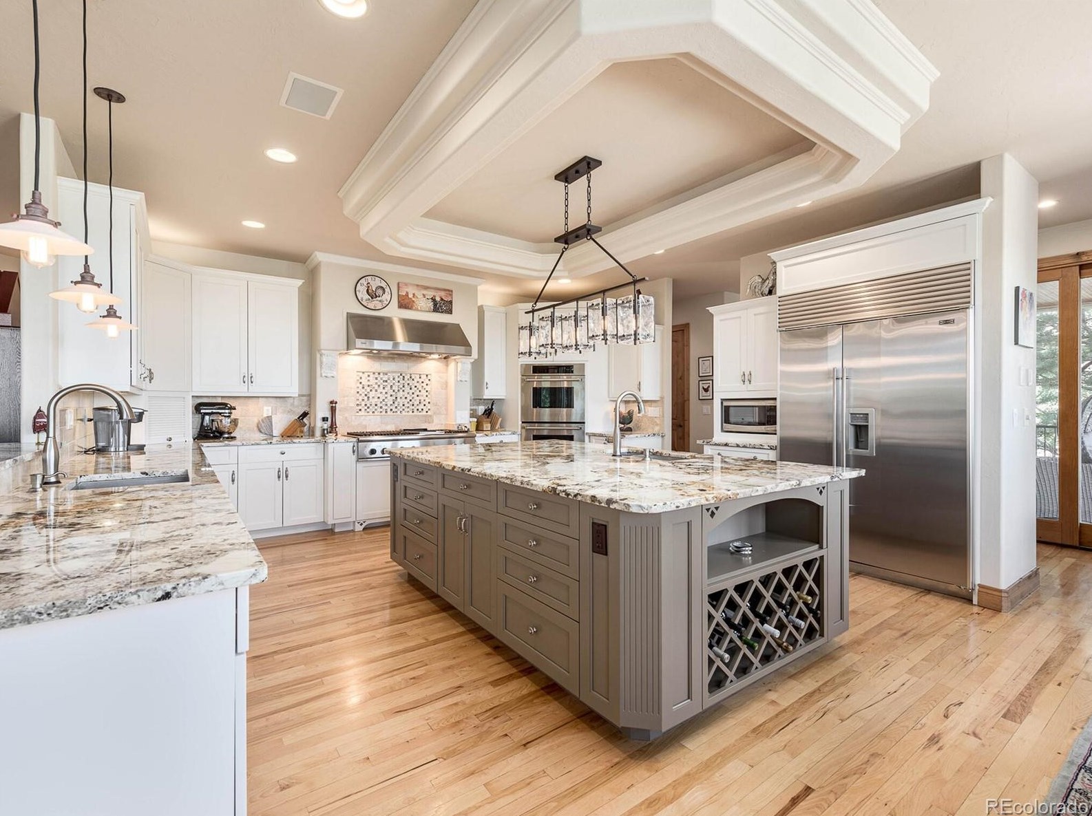 957 Fairchild Dr, Littleton CO 80126-4754 exterior