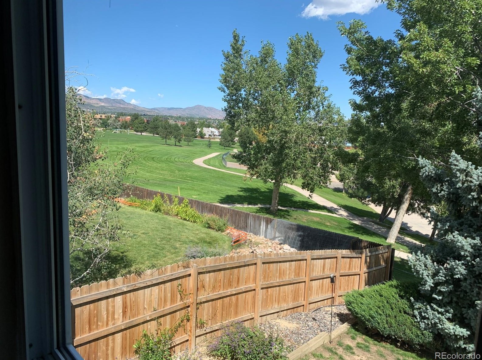 8965 Geddes Pl, Littleton CO 80128-4108 exterior