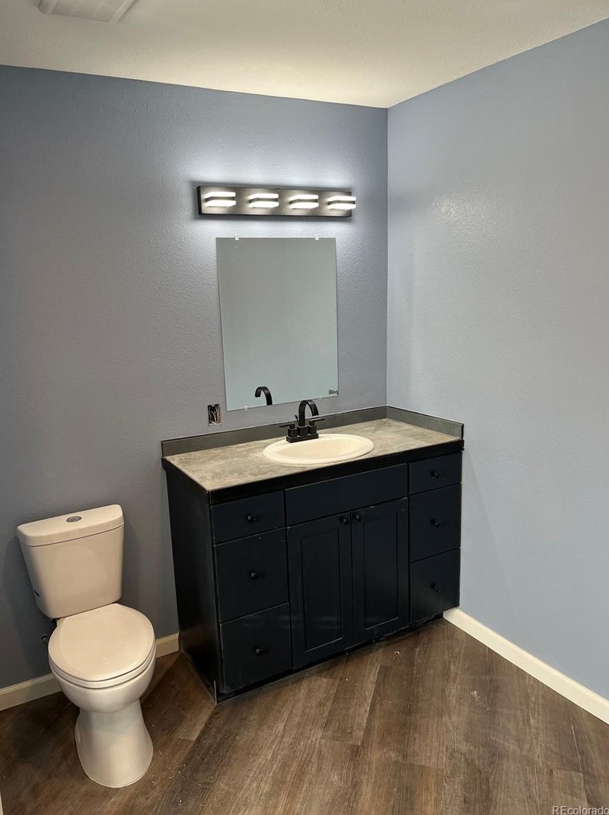 7722 Ottawa Pl, Littleton CO  80128-4463 exterior