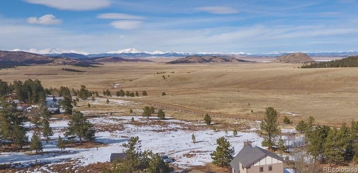 3334 Campfire Rd, Hartsel, CO 80449-8511