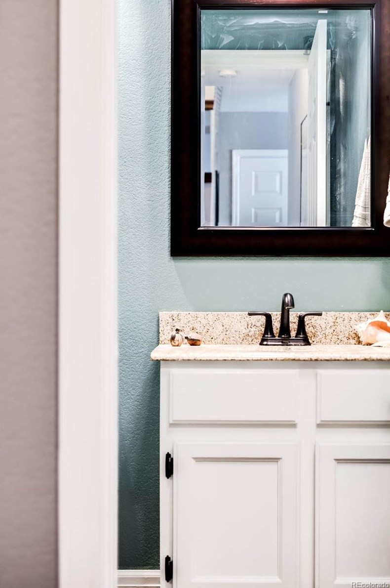 763 Wedgewood Ct, Littleton CO exterior