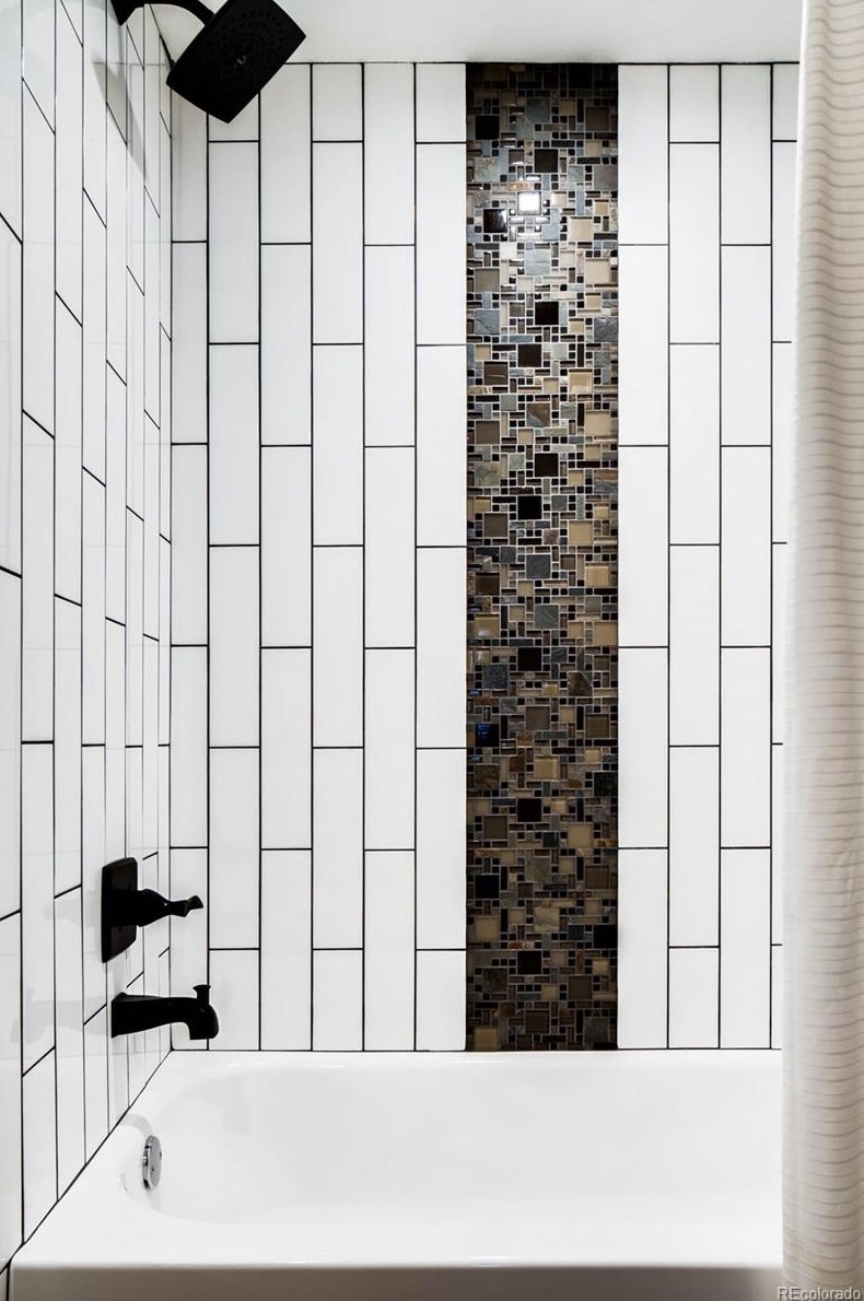 763 Wedgewood Ct, Littleton CO exterior