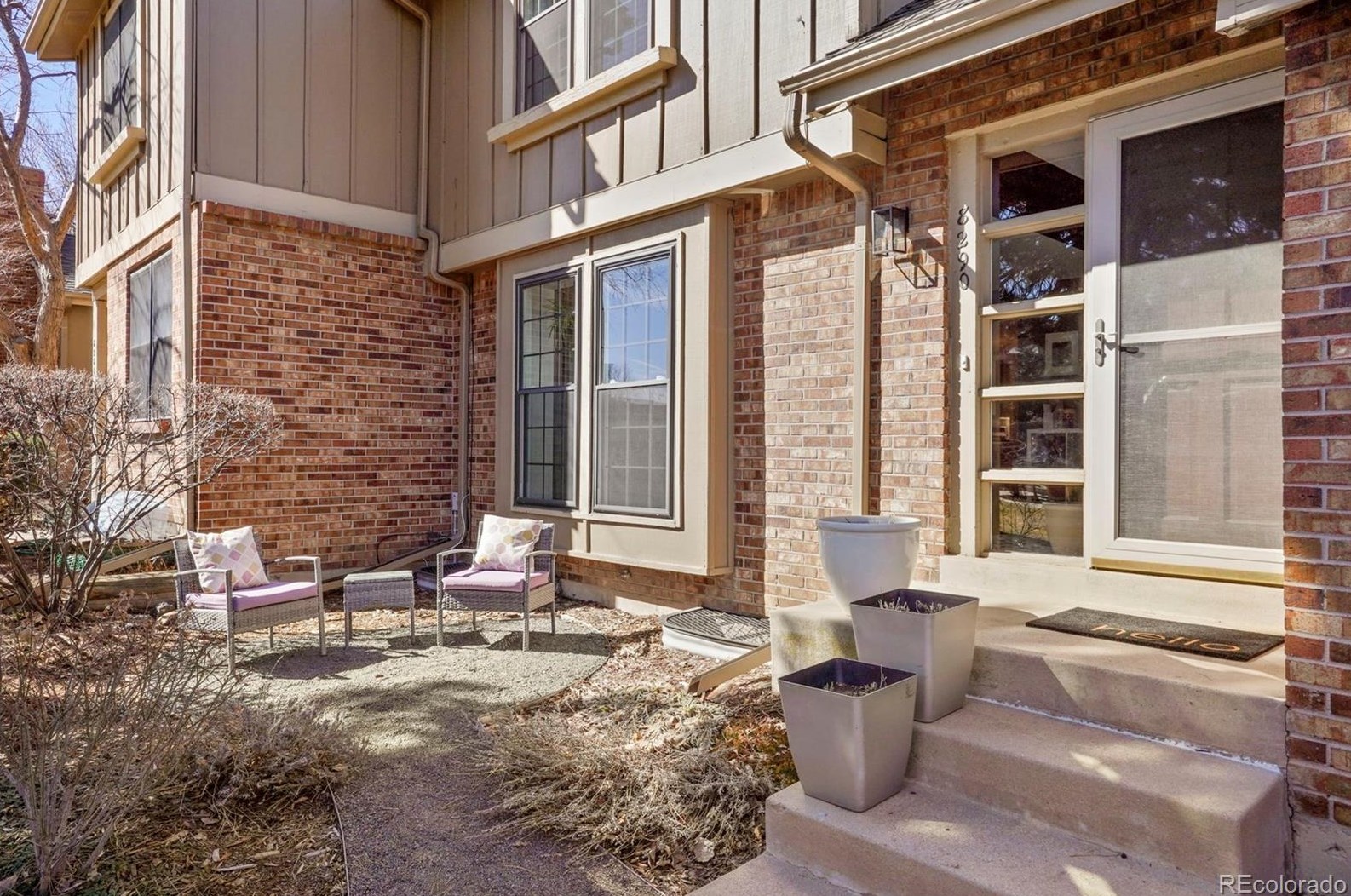 8290 E Phillips Pl, Englewood, CO 80112