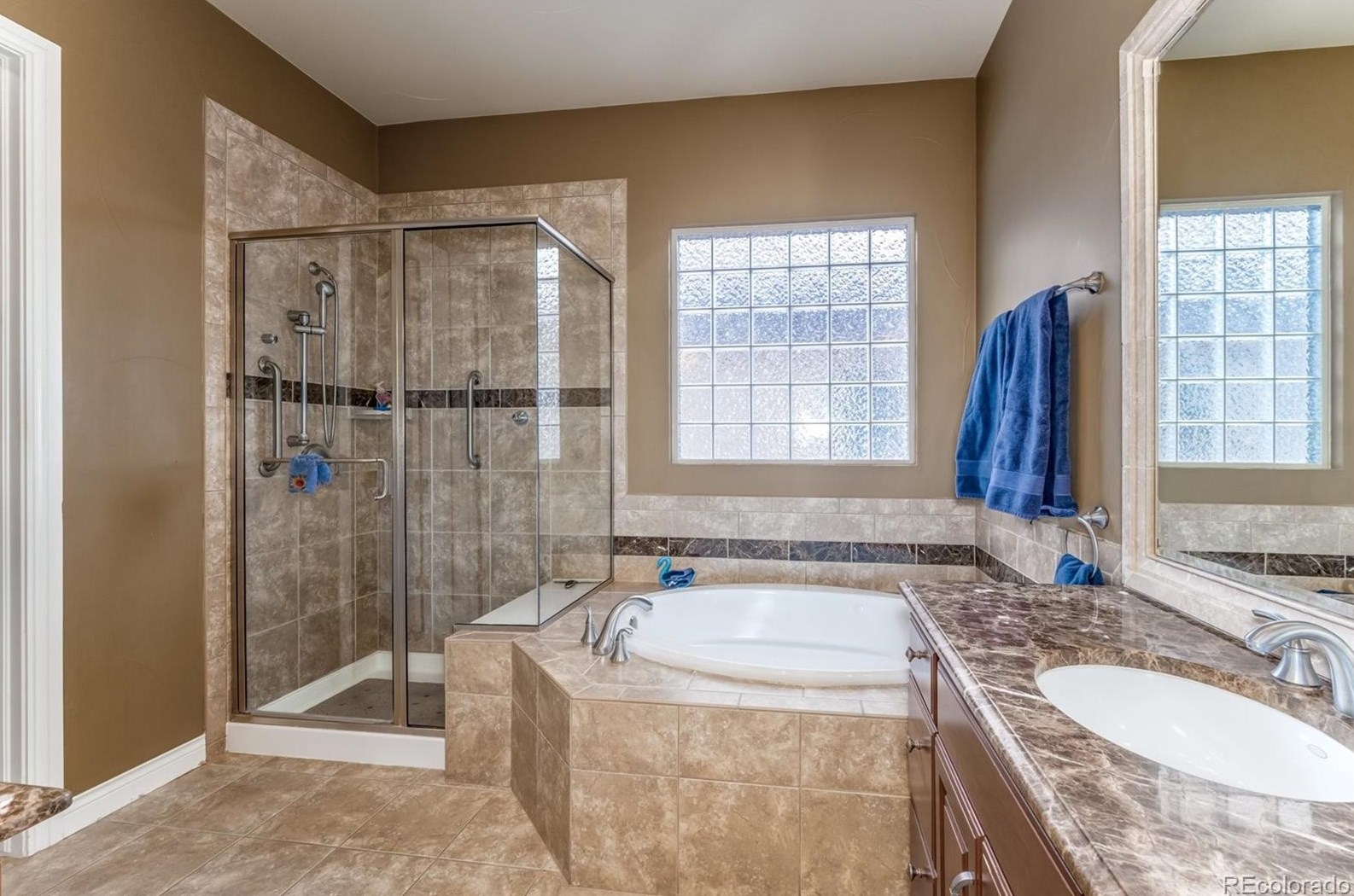 5092 Allison Way, Littleton CO 80128-4455 exterior