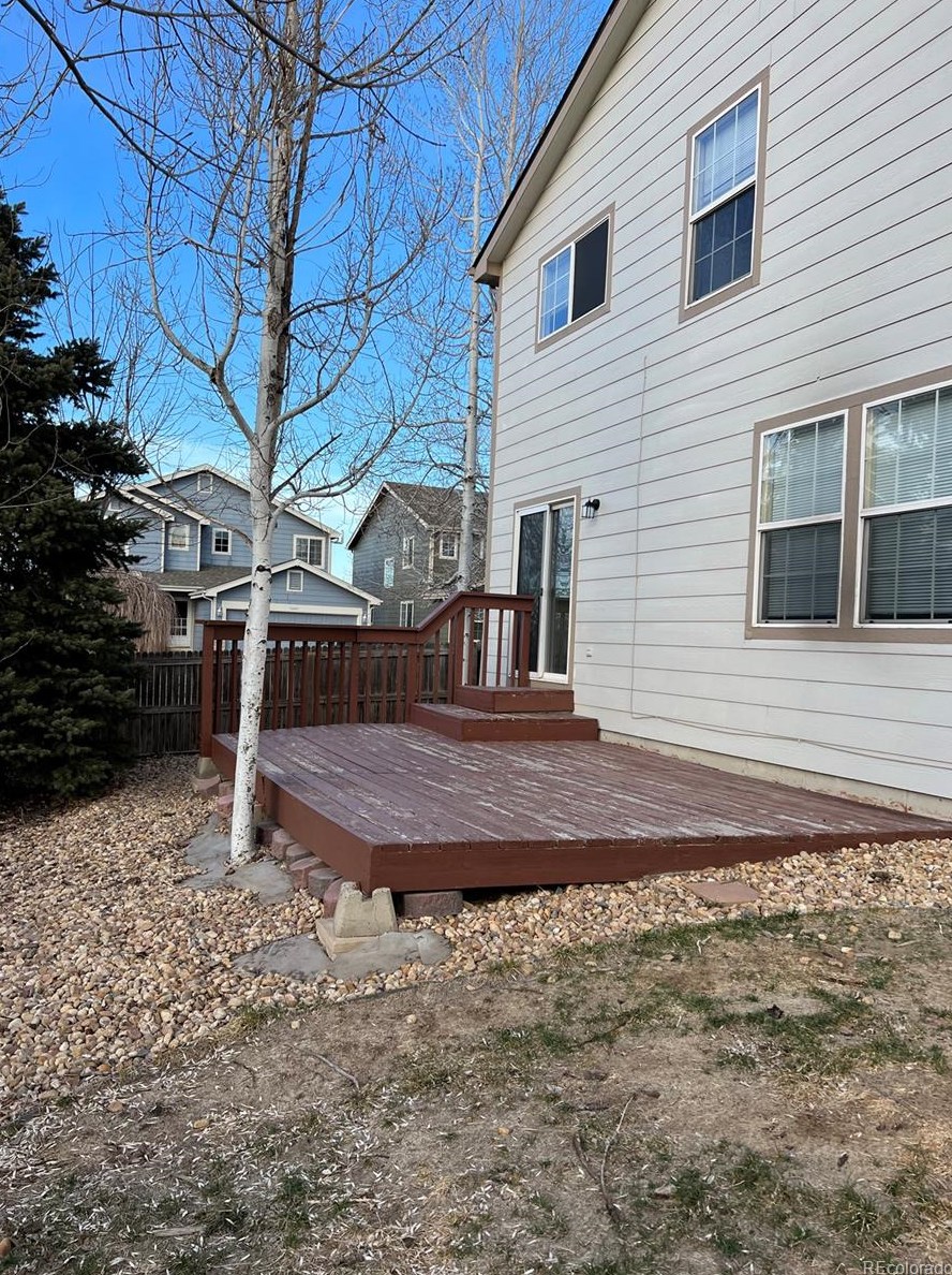 8101 S Mobile Way, Englewood, CO 80112