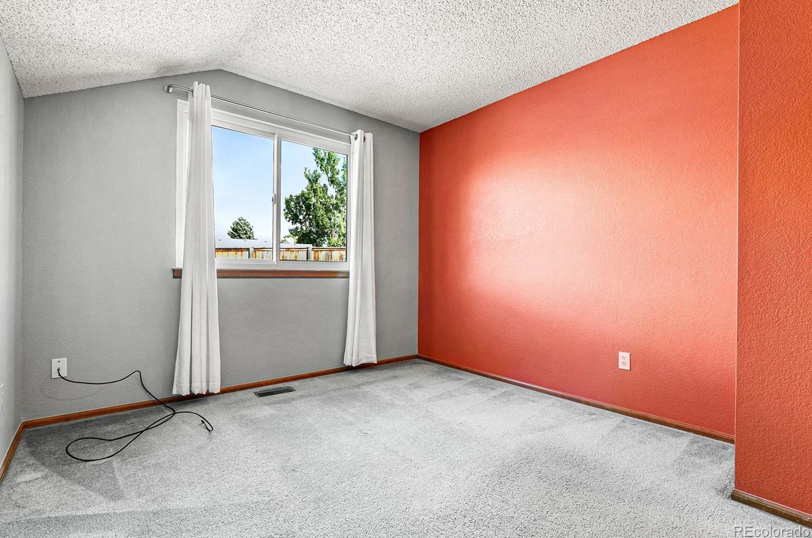 1185 Cobblestone Dr, Littleton CO 80126-2430 exterior