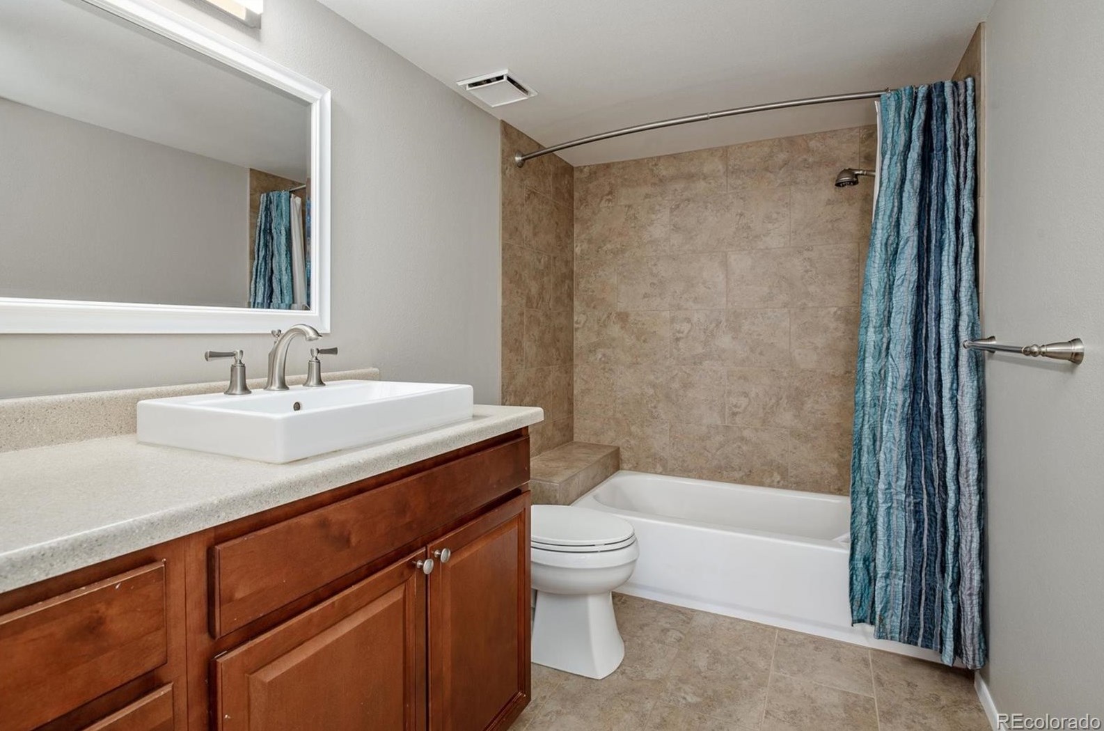 8170 Cody Ct, Arvada CO  80005-2420 exterior