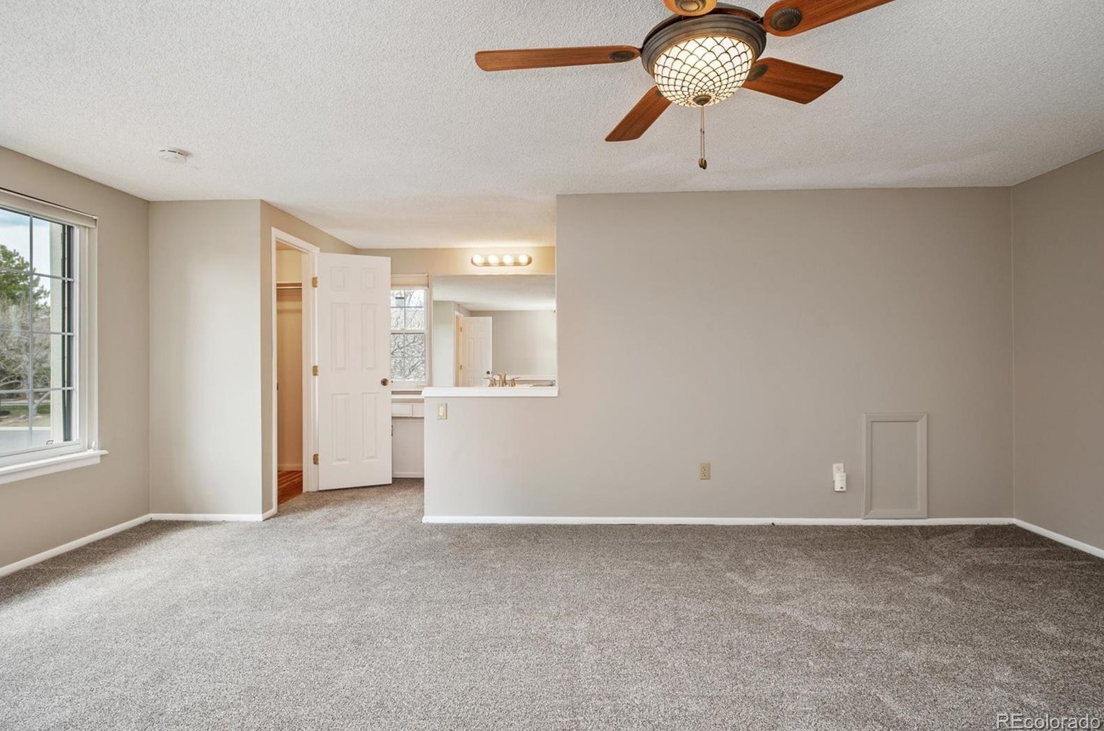 8170 Cody Ct, Arvada CO  80005-2420 exterior