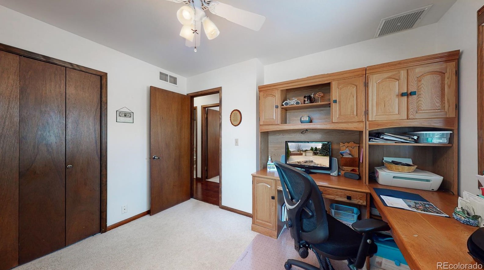 8593 Balsam St, Littleton CO 80128-6111 exterior