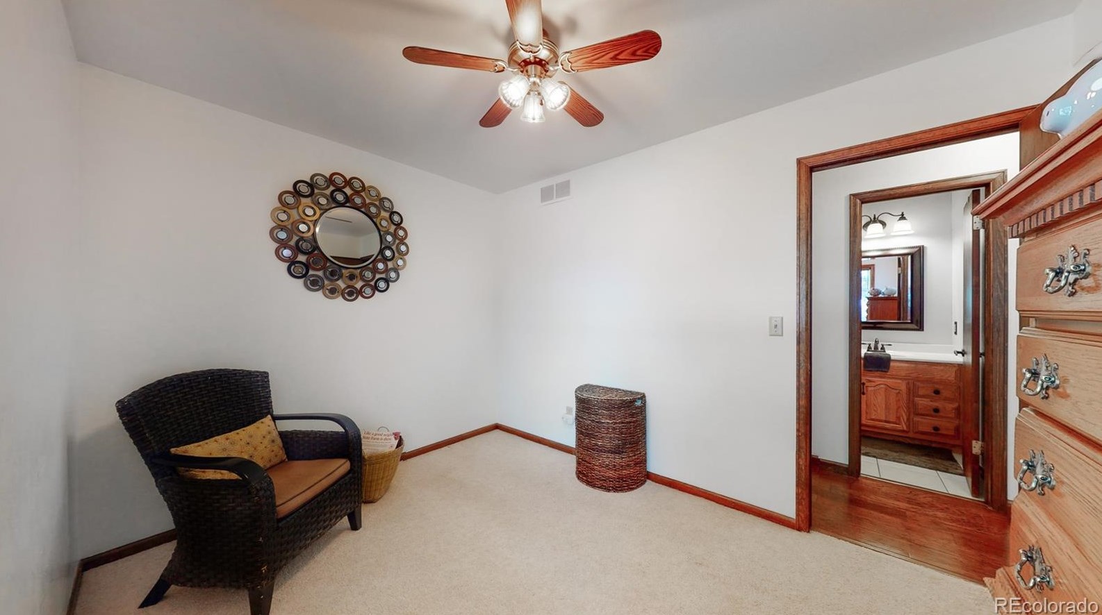 8593 Balsam St, Littleton CO 80128-6111 exterior