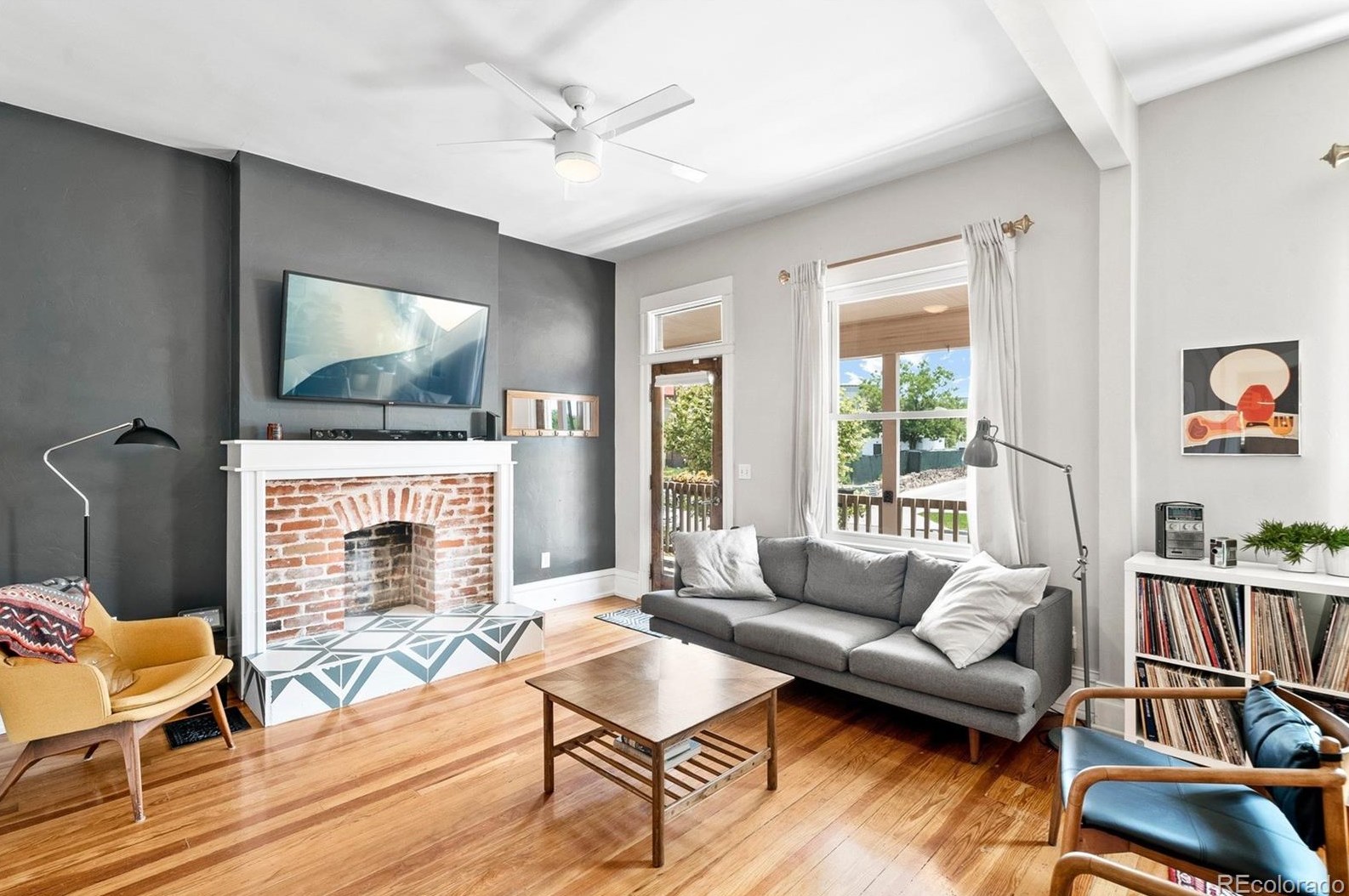 3237 W Conejos Pl, Denver, CO 80204