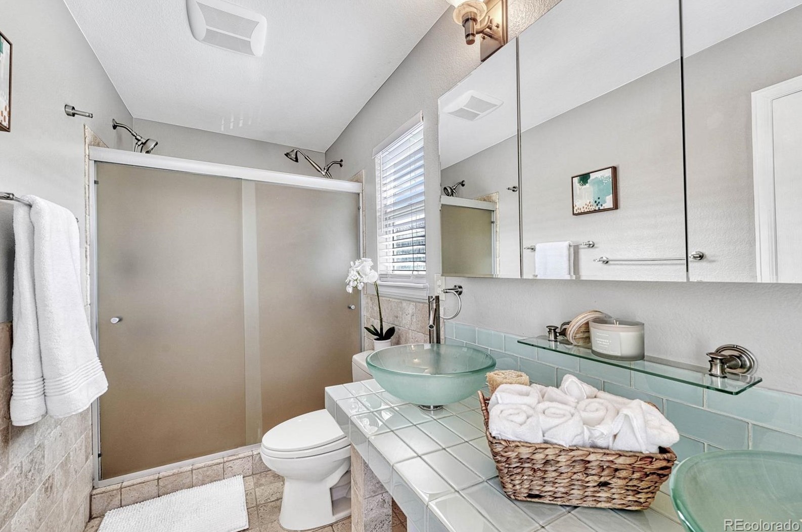 4479 Lyndenwood Cir, Littleton CO 80130-8810 exterior