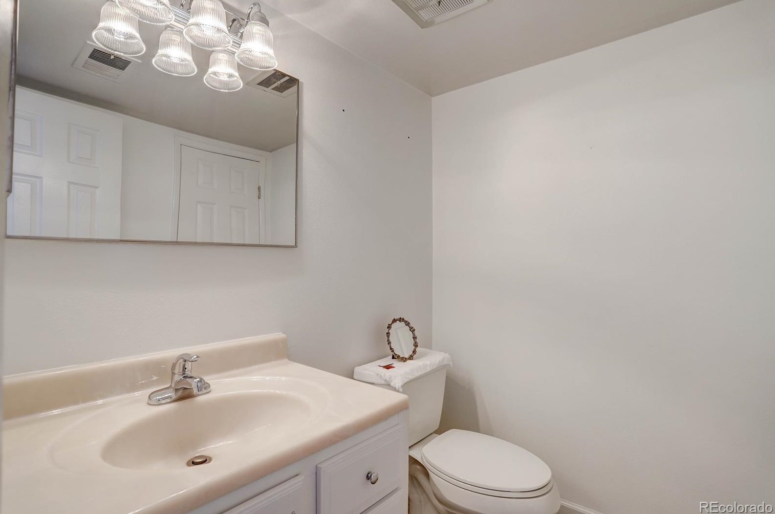 5517 Lowell Blvd, Littleton CO 80123-2841 exterior