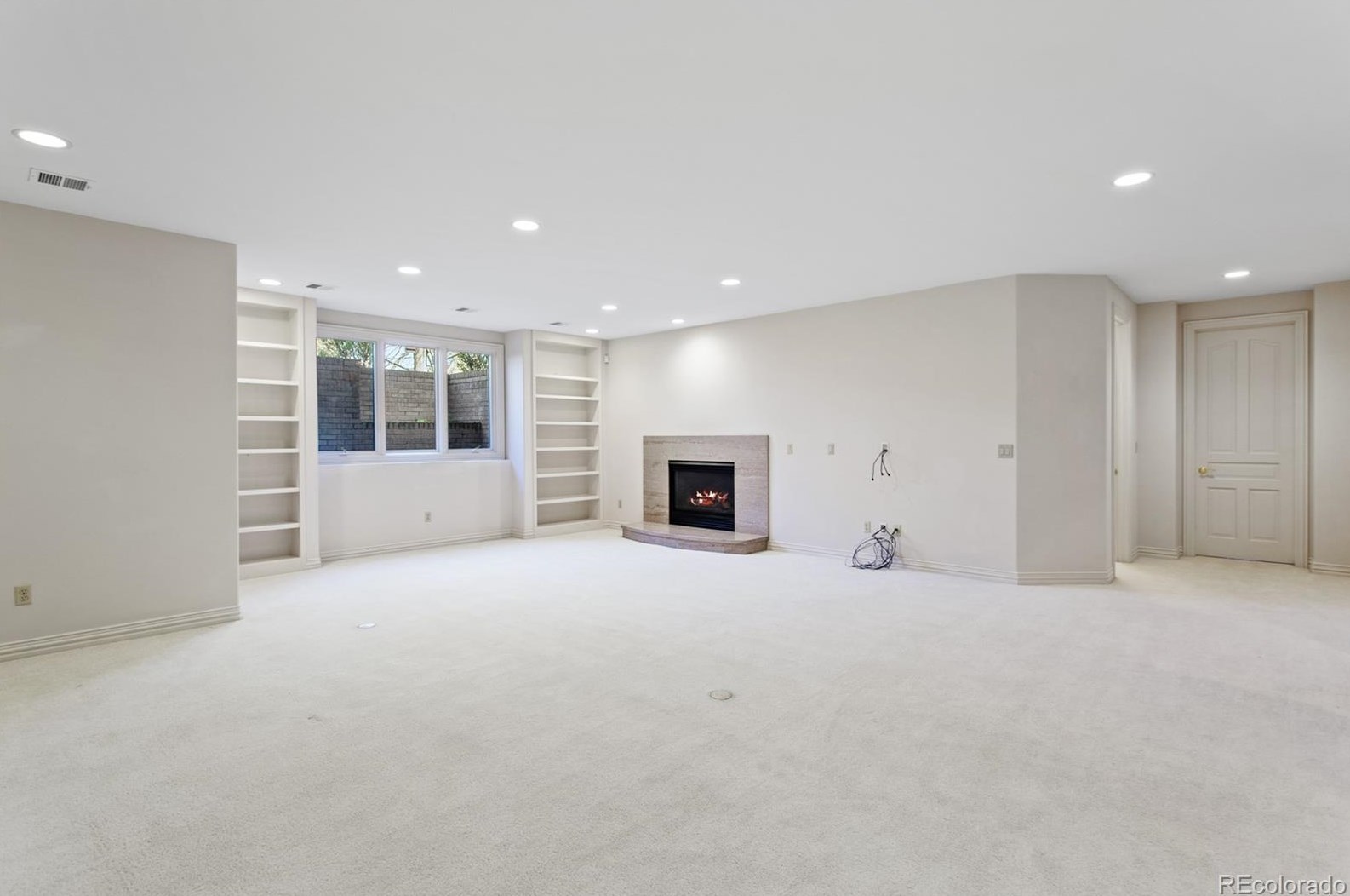 4091 Preserve Pkwy, Littleton CO 80121-2150 exterior