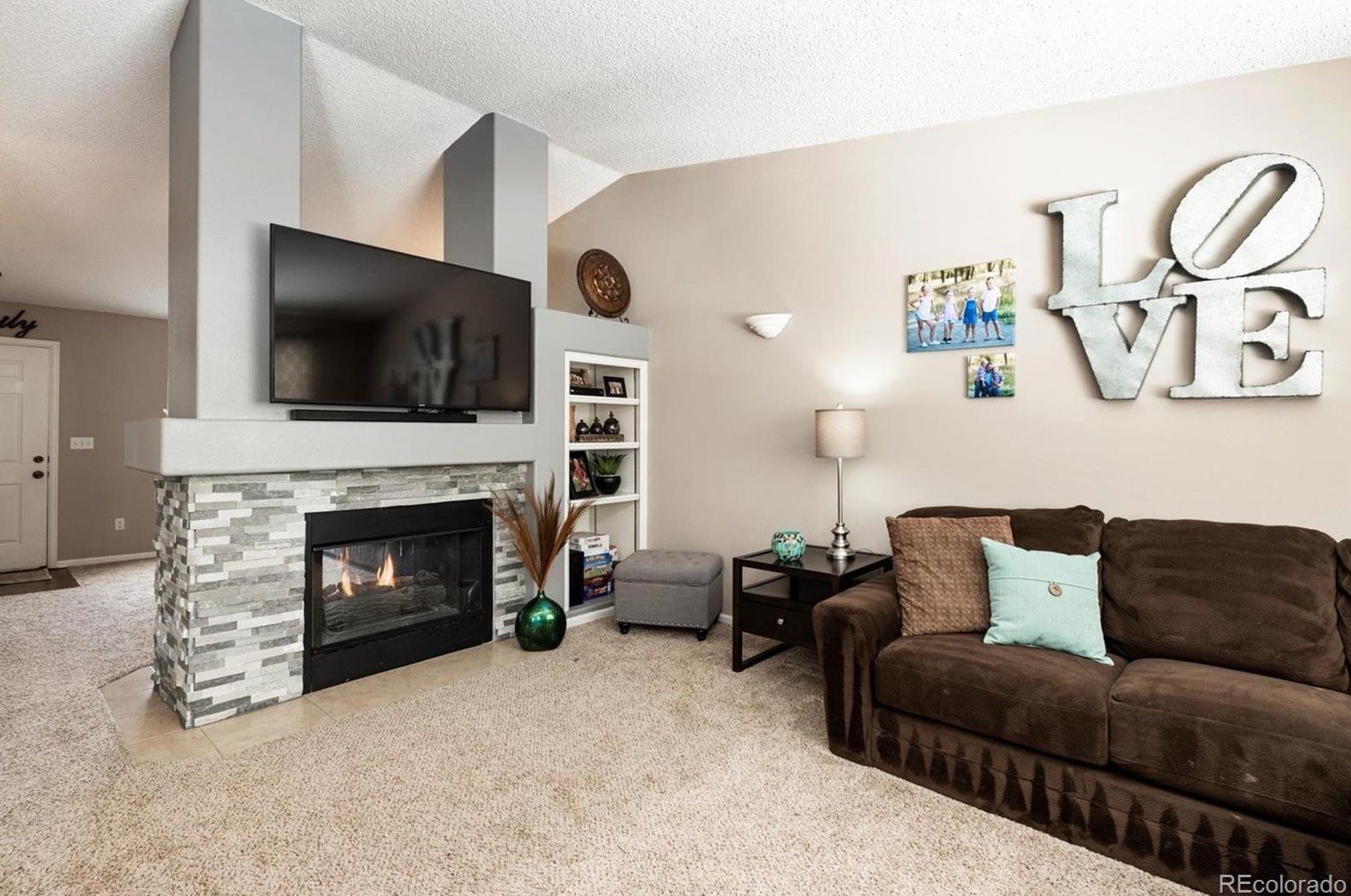 4876 Collinsville Pl, Littleton CO 80130-6824 exterior