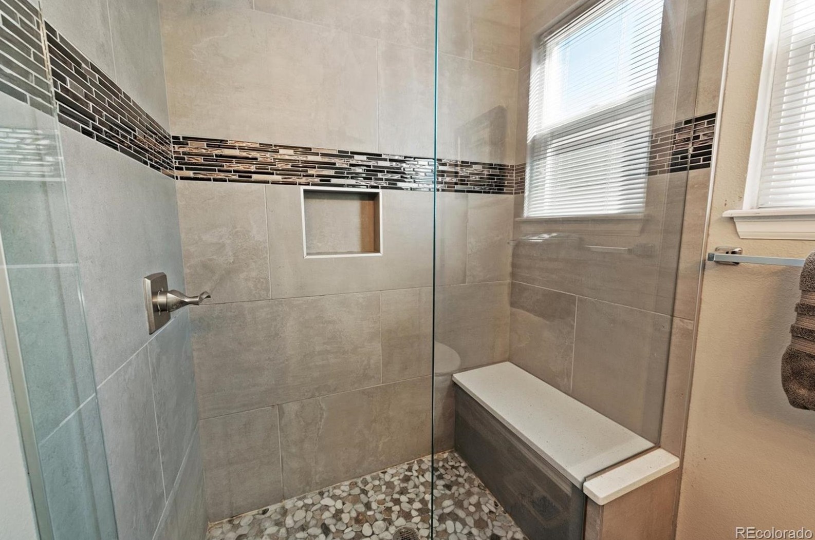 4876 Collinsville Pl, Littleton CO 80130-6824 exterior