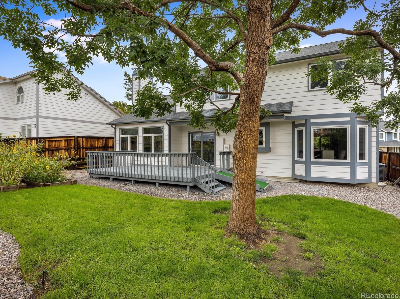 9395 Princeton Cir, Littleton CO  80130-3731 exterior