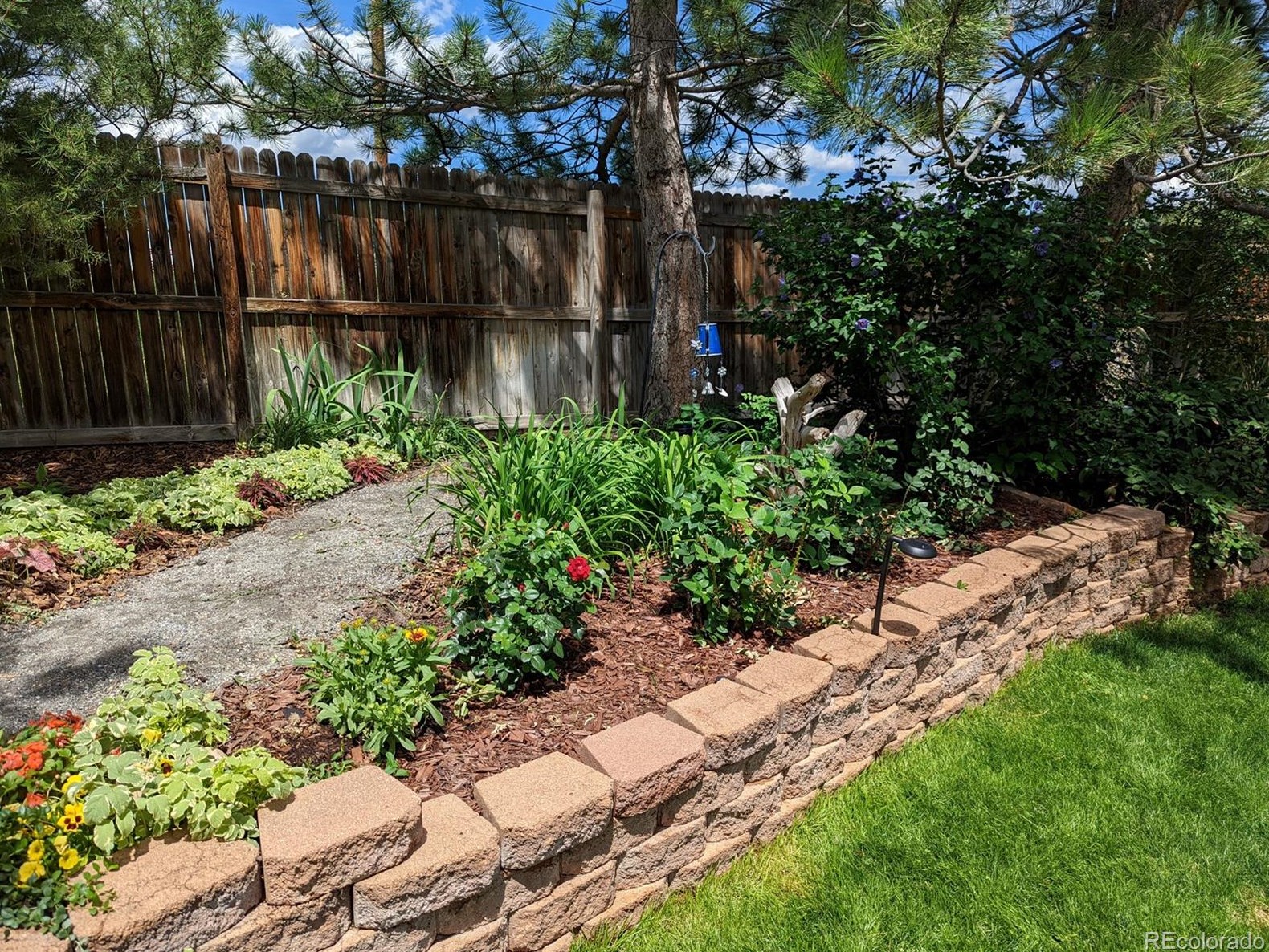 12221 Prentice Pl, Littleton CO 80127-4413 exterior