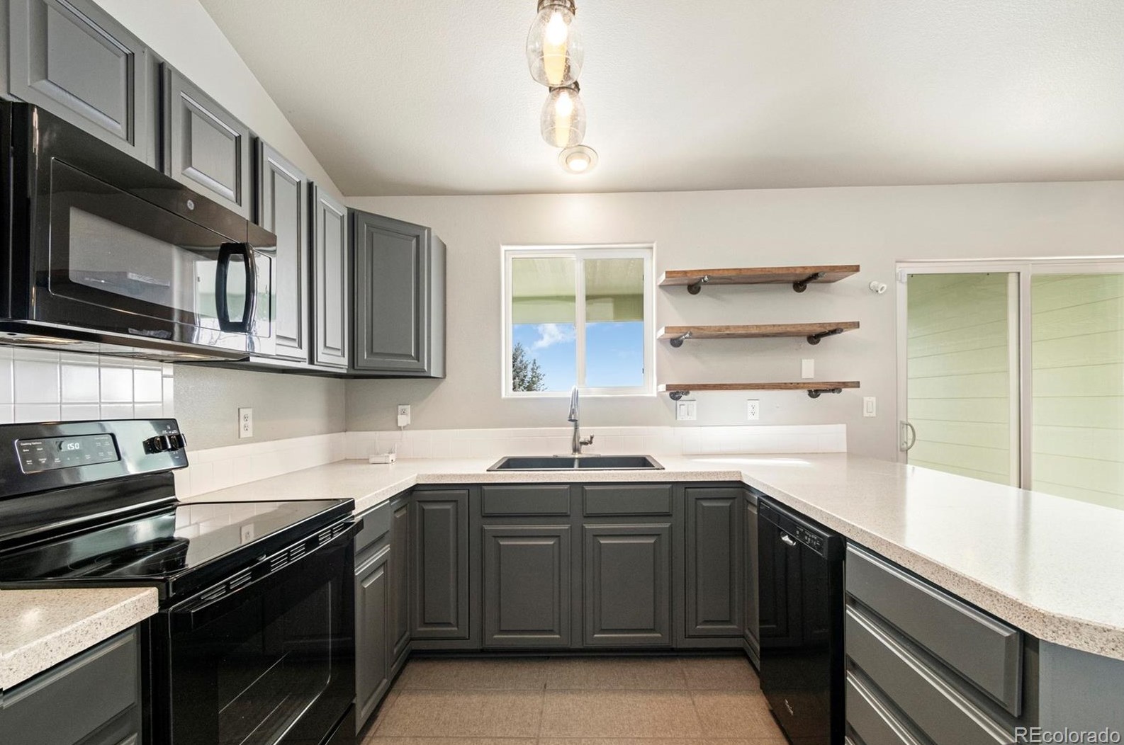 2282 Birdie Dr, Milliken CO  80543-9639 exterior