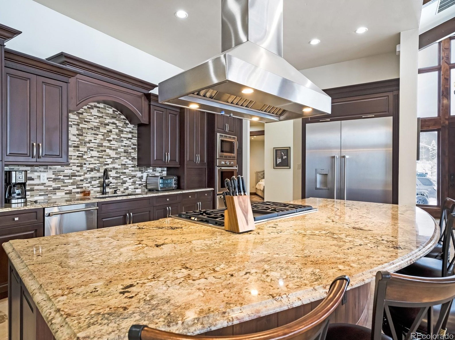 2944 Heavenly Vw, Steamboat Springs CO 80487-8857 exterior